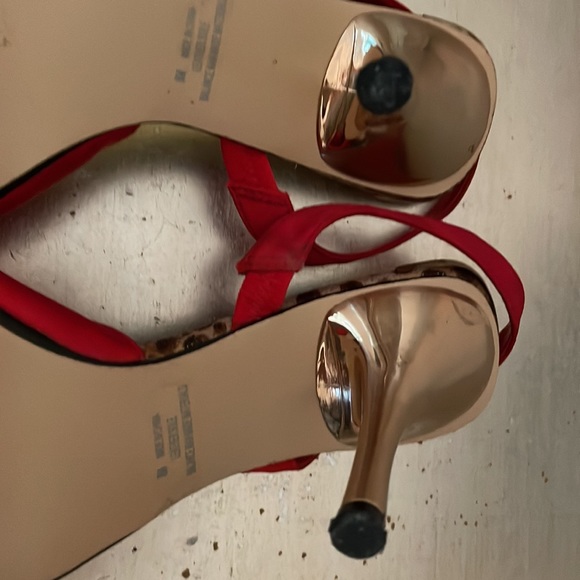 Vintage Red Diva 4” heels with animal print! - Picture 8 of 8